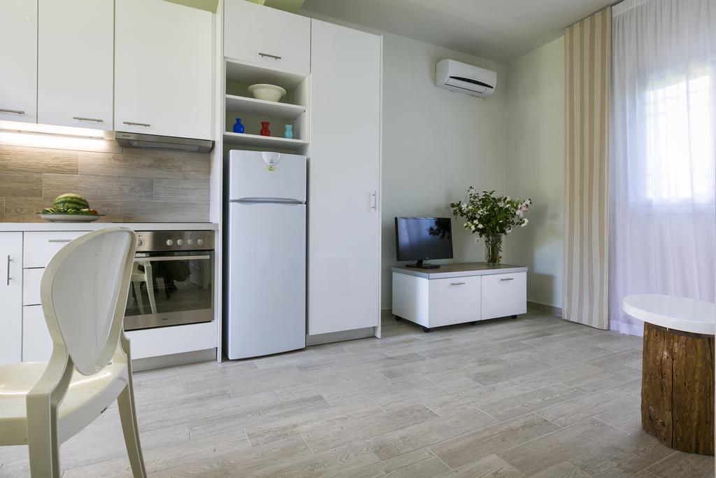 Olive Grove Studios&Apartments Svoronata Exterior foto