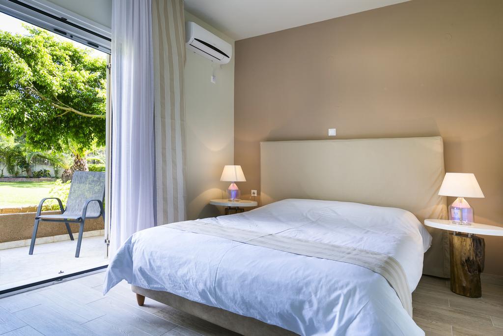 Olive Grove Studios&Apartments Svoronata Exterior foto