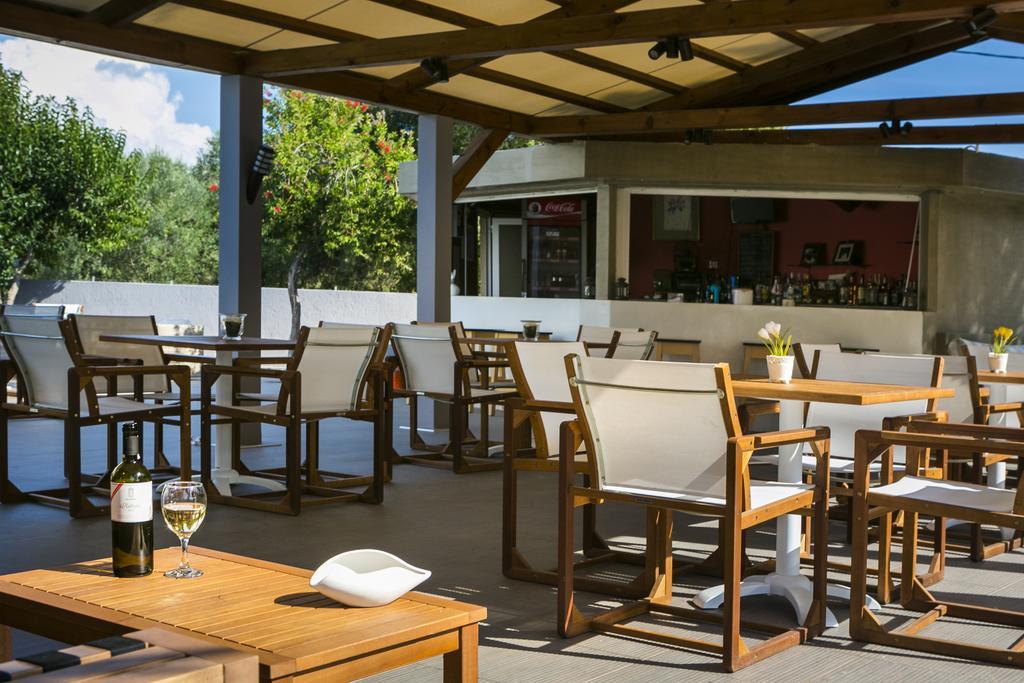 Olive Grove Studios&Apartments Svoronata Exterior foto