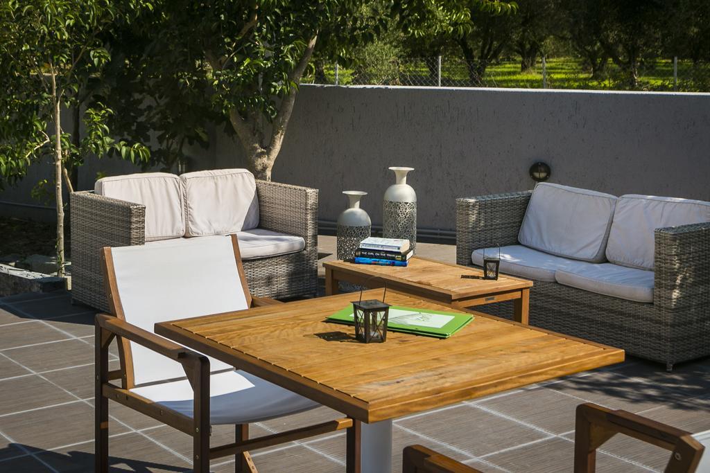 Olive Grove Studios&Apartments Svoronata Exterior foto