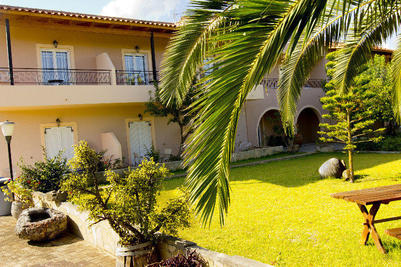 Olive Grove Studios&Apartments Svoronata Exterior foto